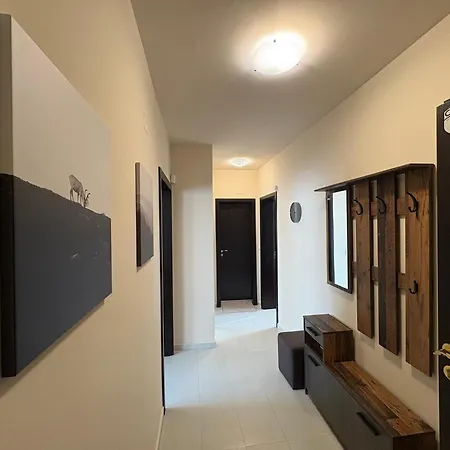 Apartamento Apart-tundzha 6 *